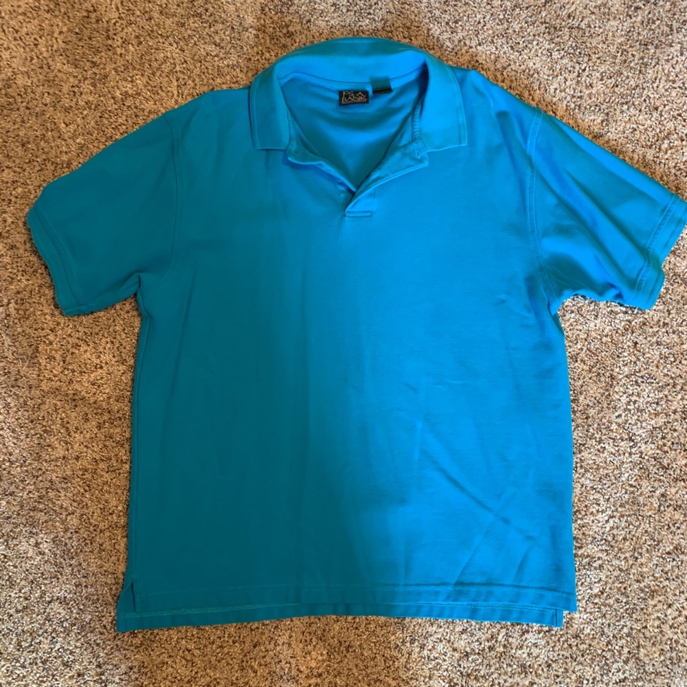 collard shirt